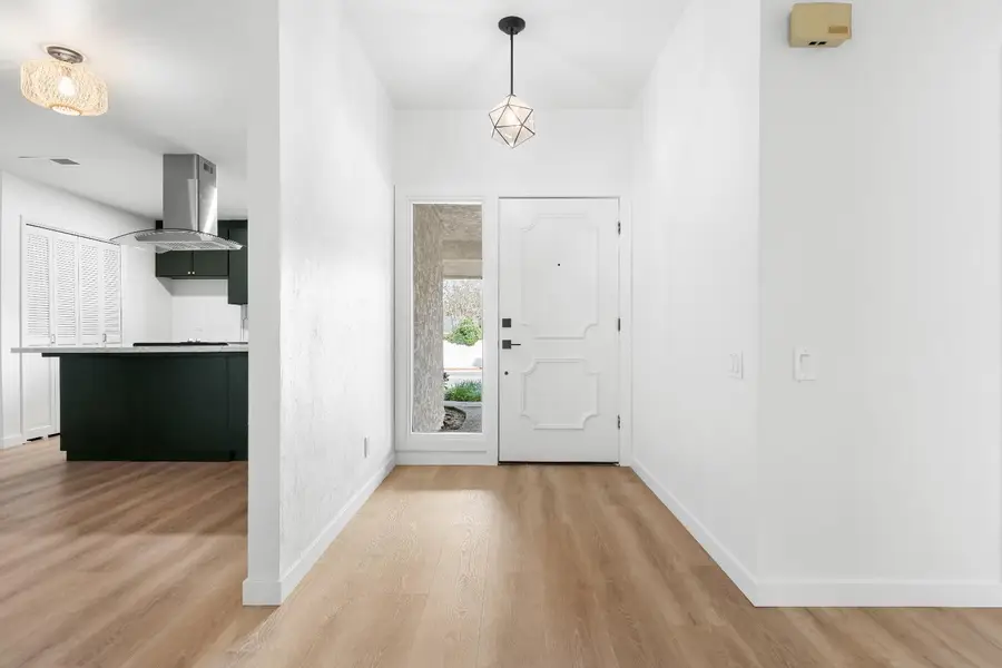 1095 W Sierra Avenue, Fresno, CA 93711 - Image #3