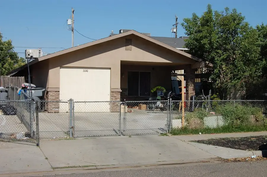 2054 4th, Fresno, CA 93702 - Image #3