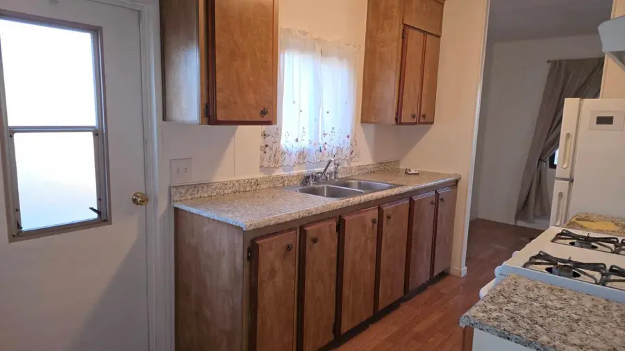 1724 Minewawa Avenue #109, Clovis, CA 93612 - Image #3