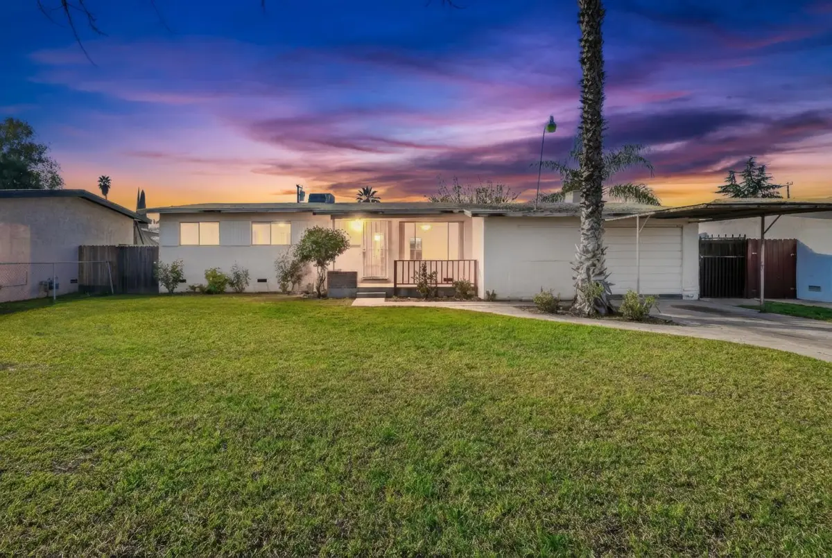 6253 N Glenn Avenue, Fresno, CA 93704 - Image #1