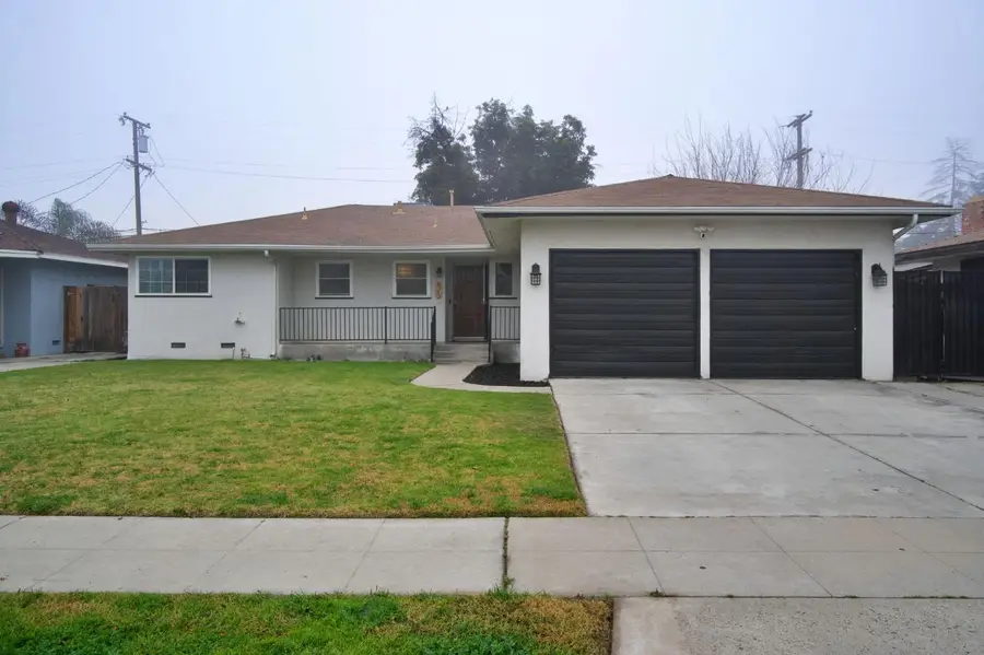 4135 E Fedora Avenue, Fresno, CA 93726 - Image #2