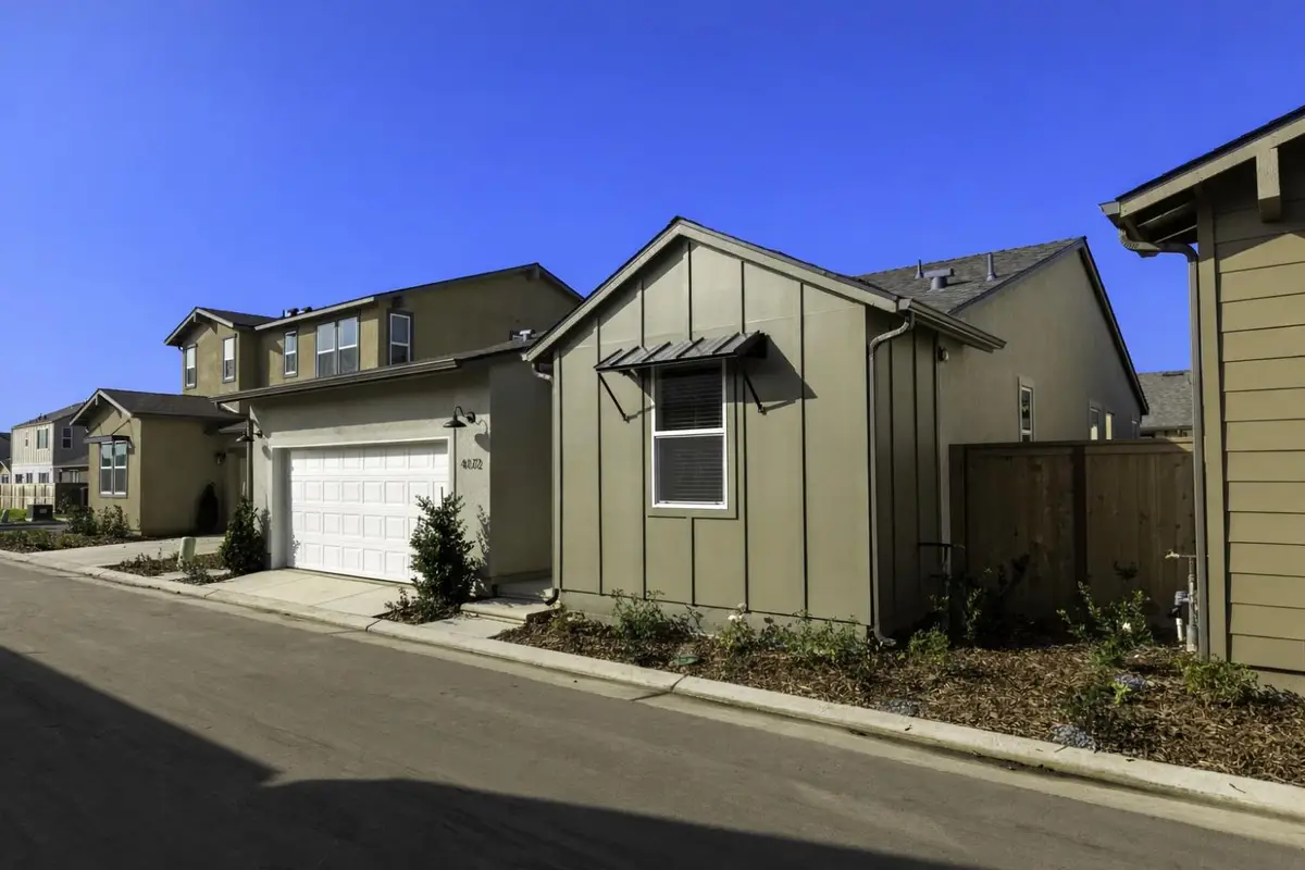 4172 Agnes Lane, Madera, CA 93636 - Image #1