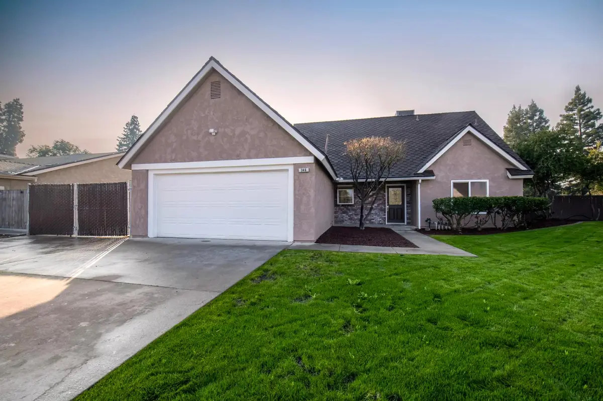 346 W Fremont Avenue, Clovis, CA 93612 - Image #1