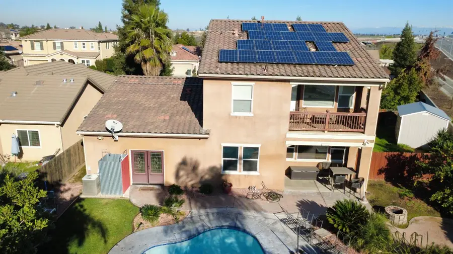 6411 W Dovewood Lane, Fresno, CA 93723 - Image #2