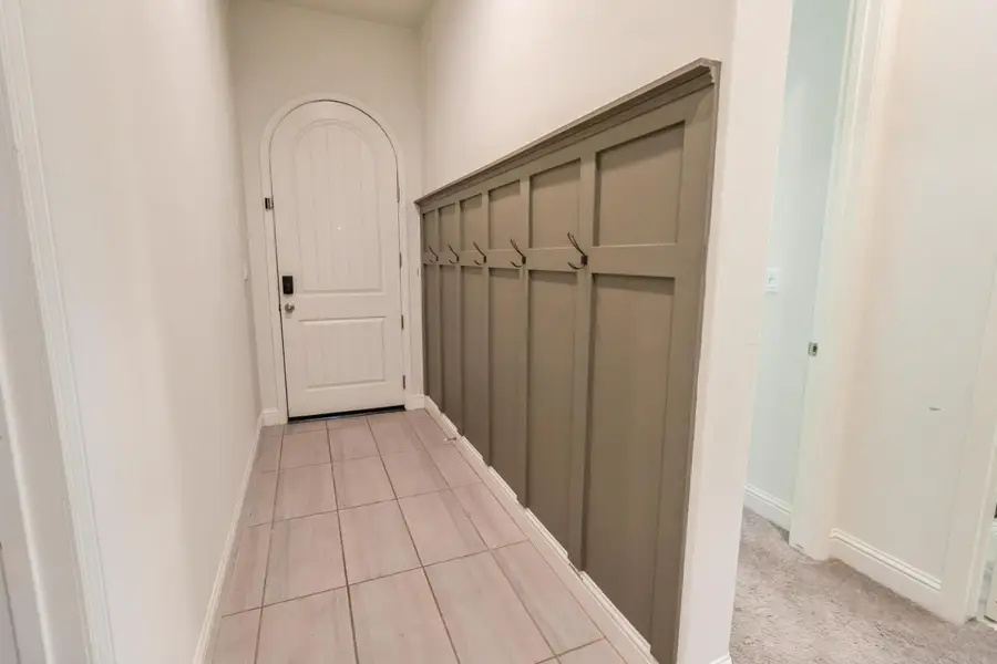 2051 Sierra Avenue, Clovis, CA 93611 - Image #2