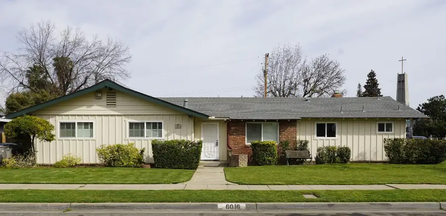 6016 N Nantucket Avenue, Fresno, CA 93704 - #2