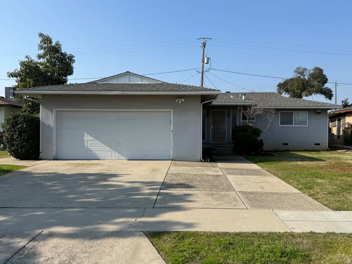 2825 N Hulbert Avenue, Fresno, CA 93705 - Image #1