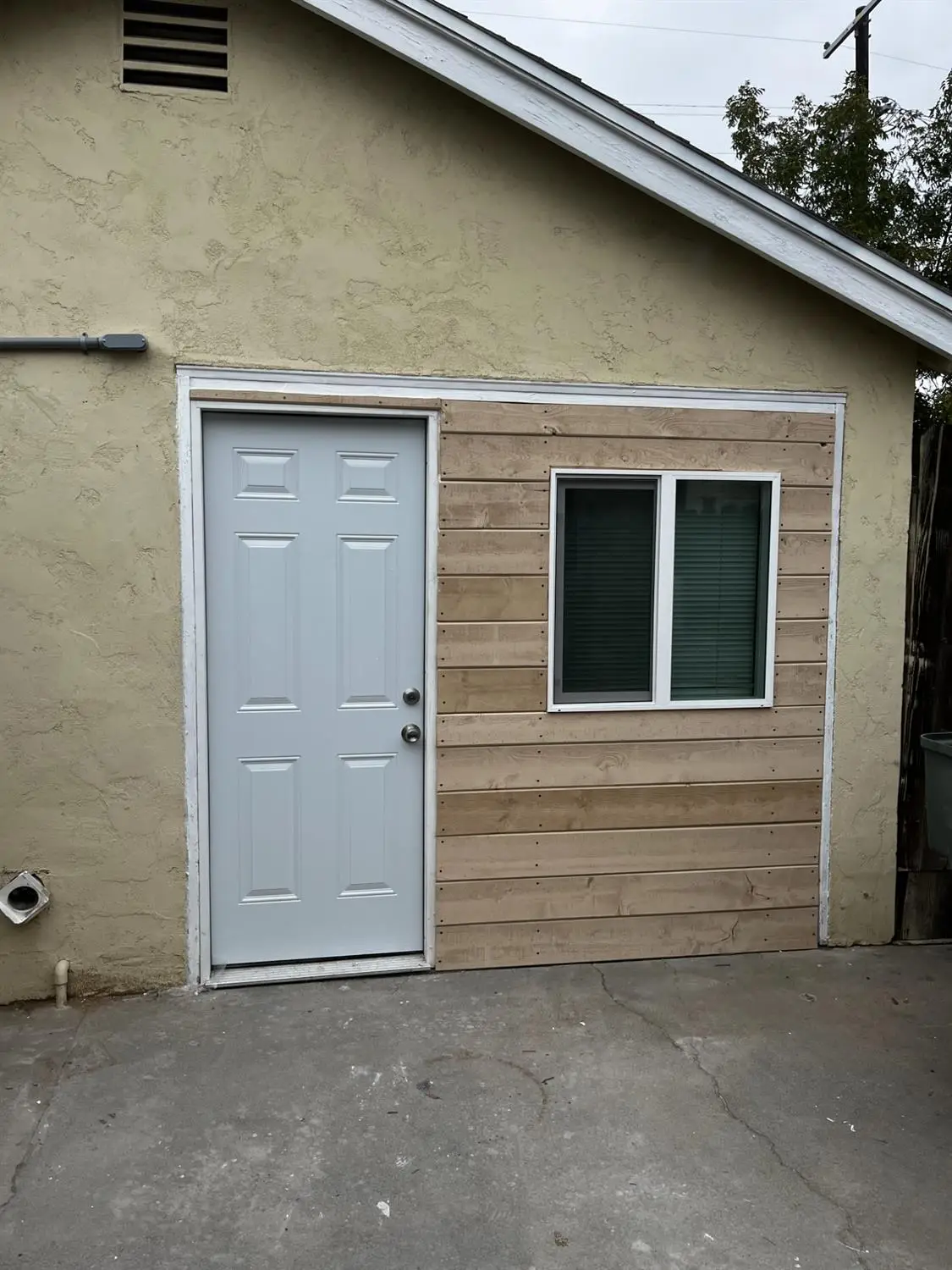 4657 E Grant Avenue #2, Fresno, CA 93702 - #1