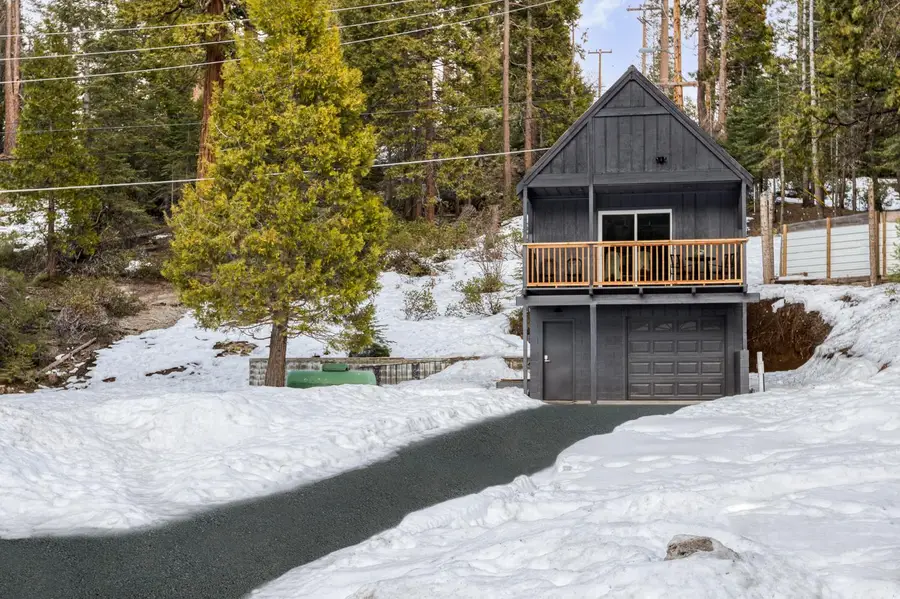 42145 Tollhouse Rd, Shaver Lake, CA 93664 - Image #2