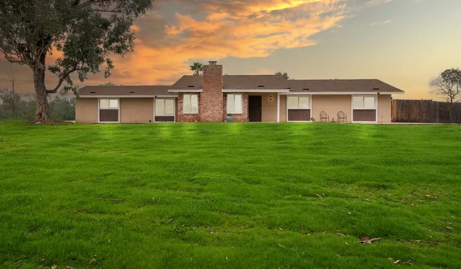 16026 Karen Road, Madera, CA 93636 - Image #2