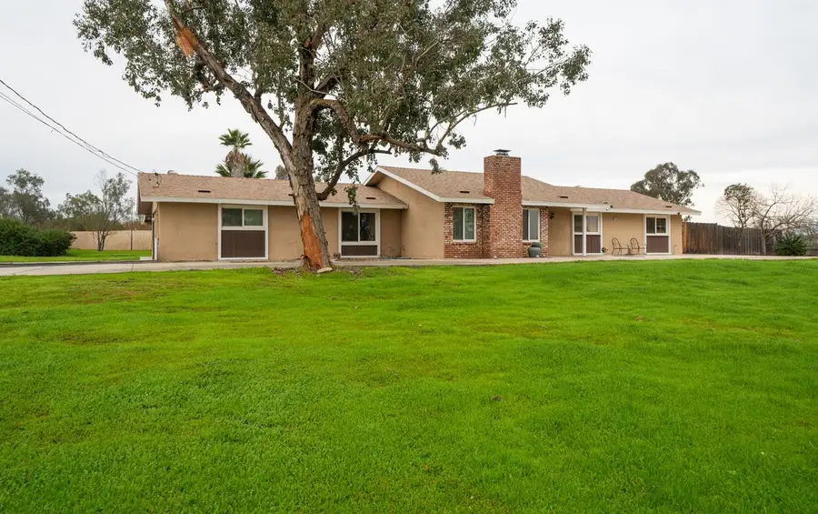 16026 Karen Road, Madera, CA 93636 - Image #3
