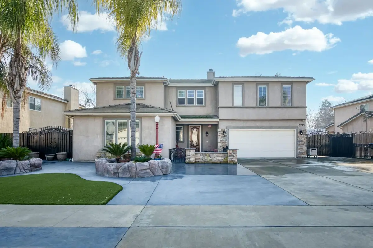 5733 W Babcock Avenue, Visalia, CA 93291 - Image #1