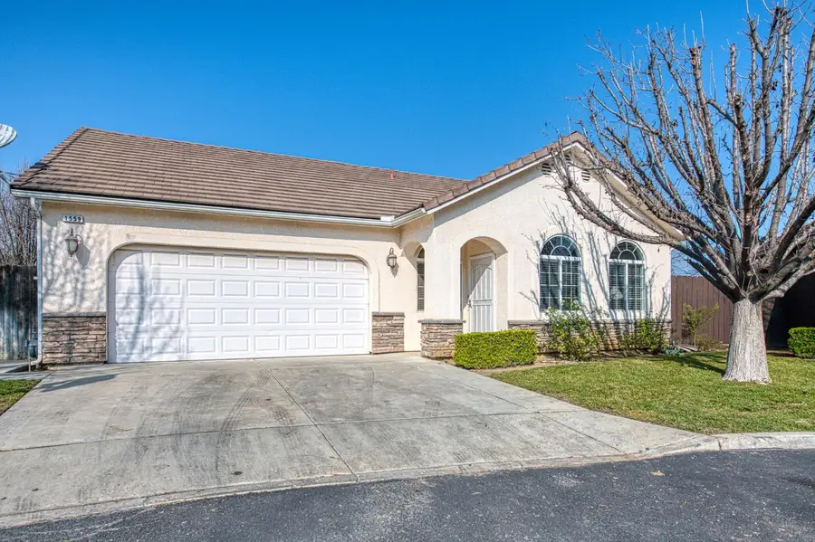 1559 Poe Lane, Clovis, CA 93611 - Image #2