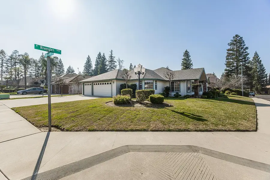 1415 W Riverglen Avenue, Reedley, CA 93654 - Image #3