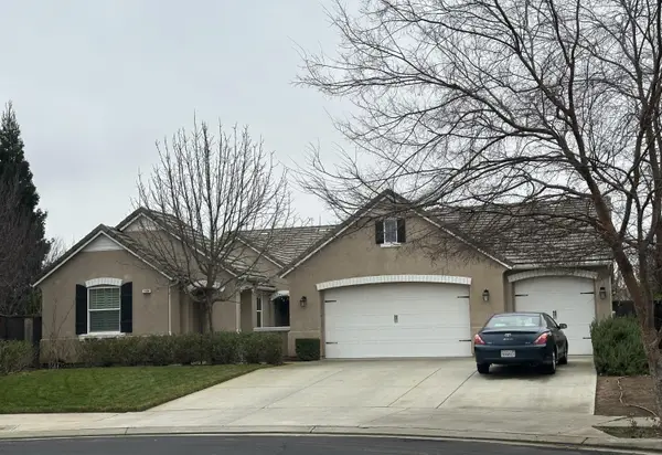 1906 N Langley Avenue, Clovis, CA 93619