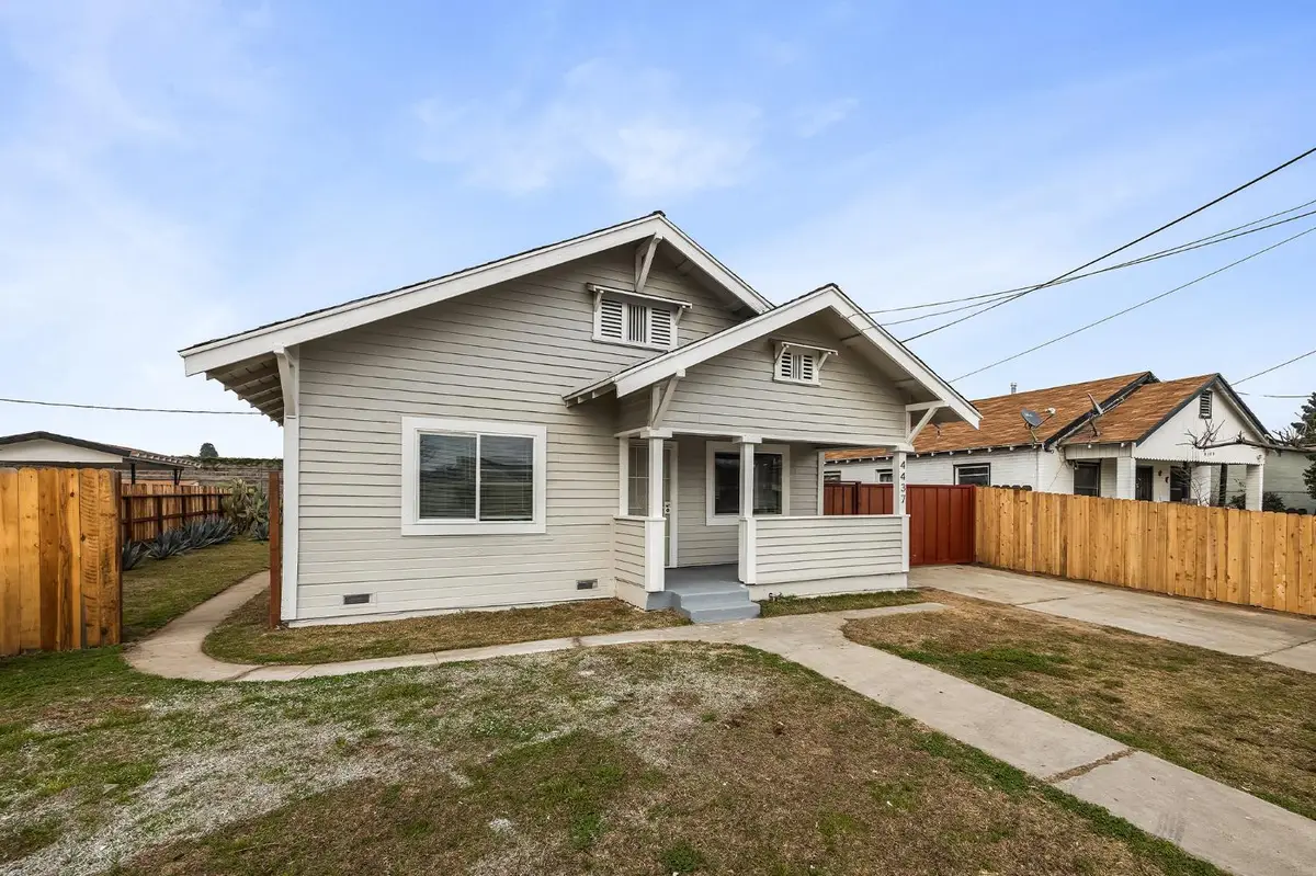 4437 E Thomas Avenue, Fresno, CA 93702 - Image #1
