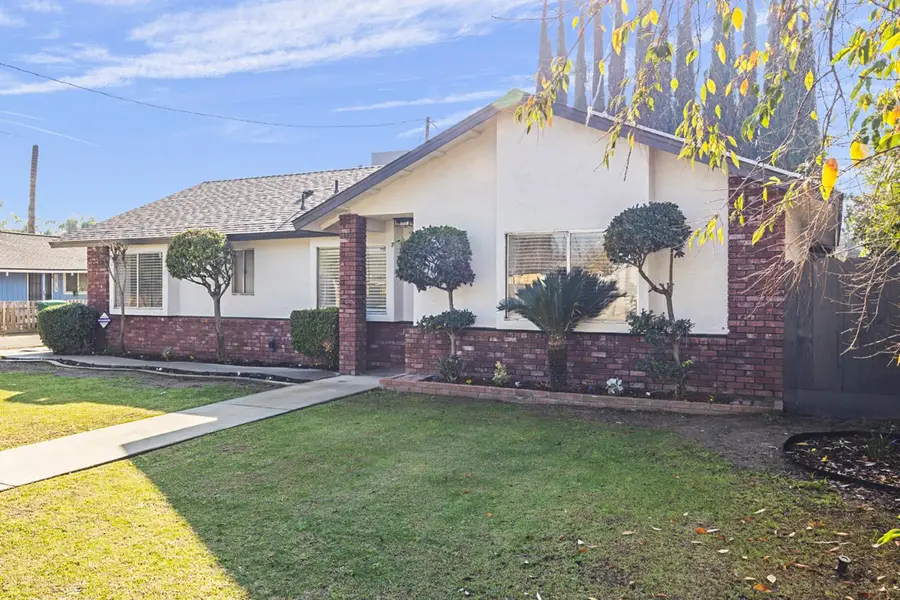 306 E Tulare Road, Lindsay, CA 93247 - #3