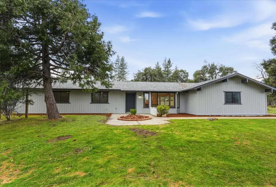 5785 Glacier Point, Mariposa, CA 95338 - Image #2