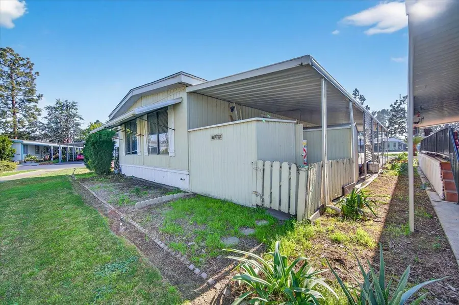 2706 W Ashlan Avenue #86, Fresno, CA 93705 - Image #2