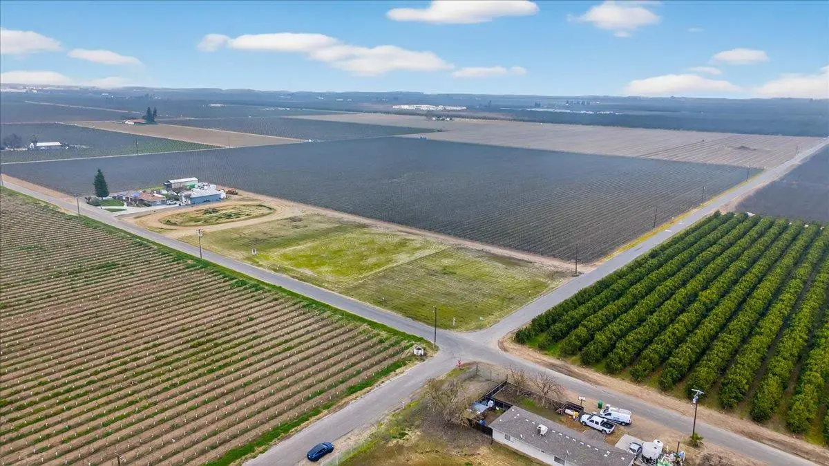 0 Sycamore, Kerman, CA 93630 - Image #1