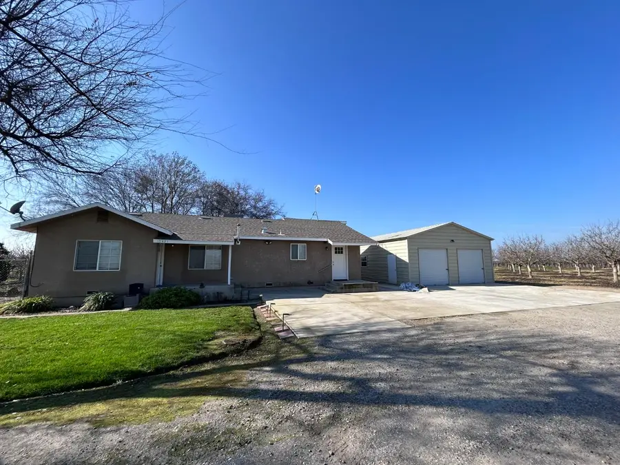 10431 S Bethel Avenue, Selma, CA 93662 - Image #2