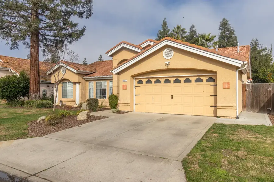 1824 E Lester Avenue, Fresno, CA 93720 - Image #3