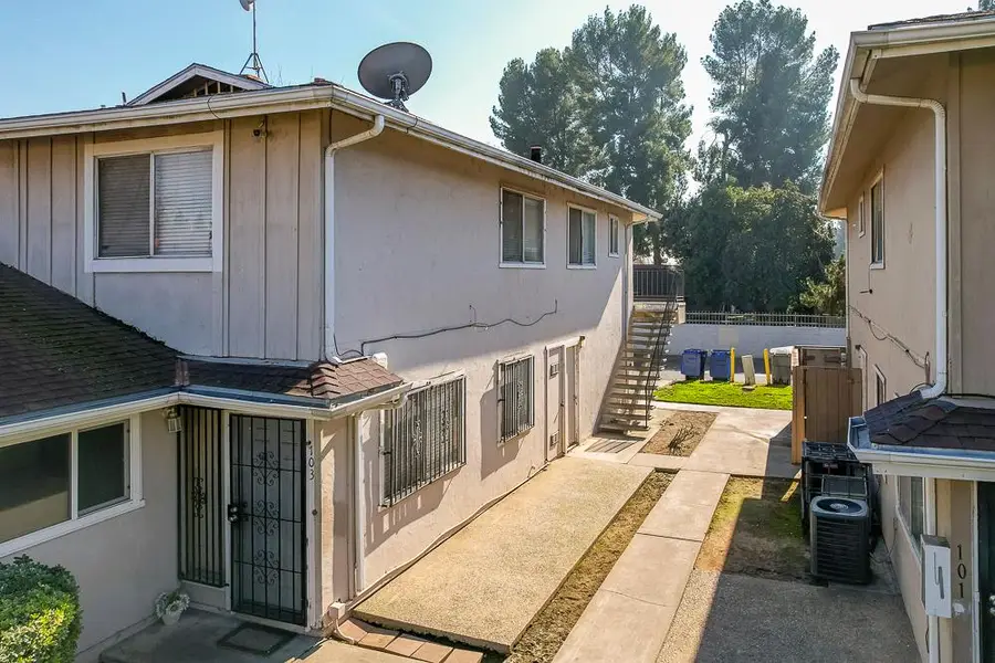 2855 W Fairmont Avenue #204, Fresno, CA 93705 - Image #3