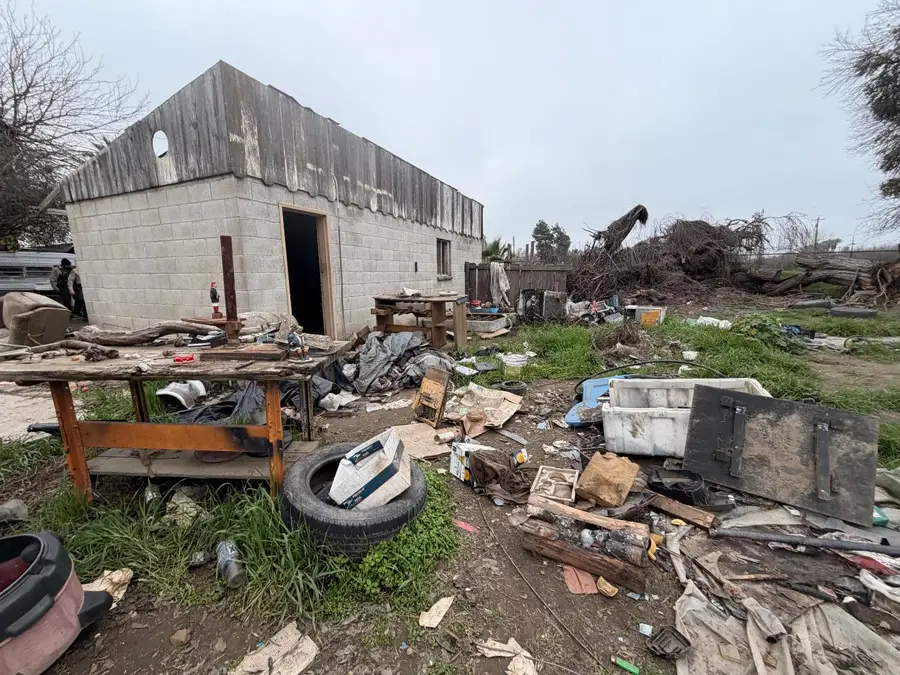 17577 Iona Avenue, Lemoore, CA 93245 - Image #2