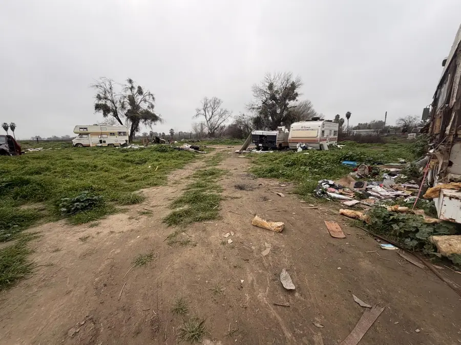 17577 Iona Avenue, Lemoore, CA 93245 - Image #3