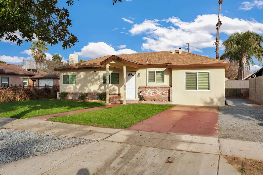 4877 E Illinois Avenue, Fresno, CA 93727 - Image #2