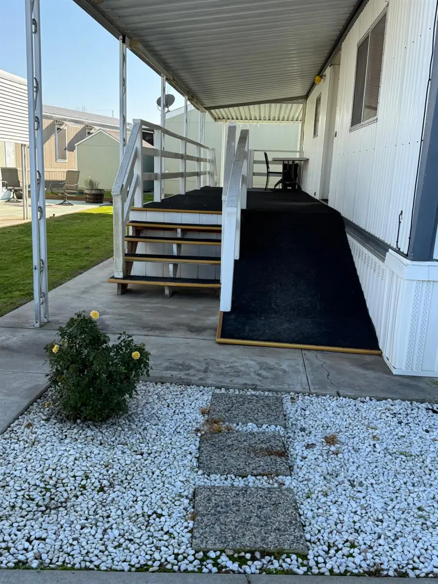 1500 W Villa Avenue N #spc 7, Clovis, CA 93612 - Image #3