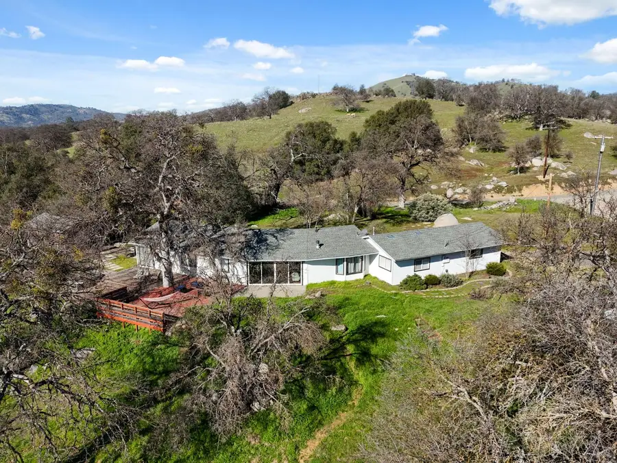 4577 Totokon Road, Mariposa, CA 95338 - Image #2