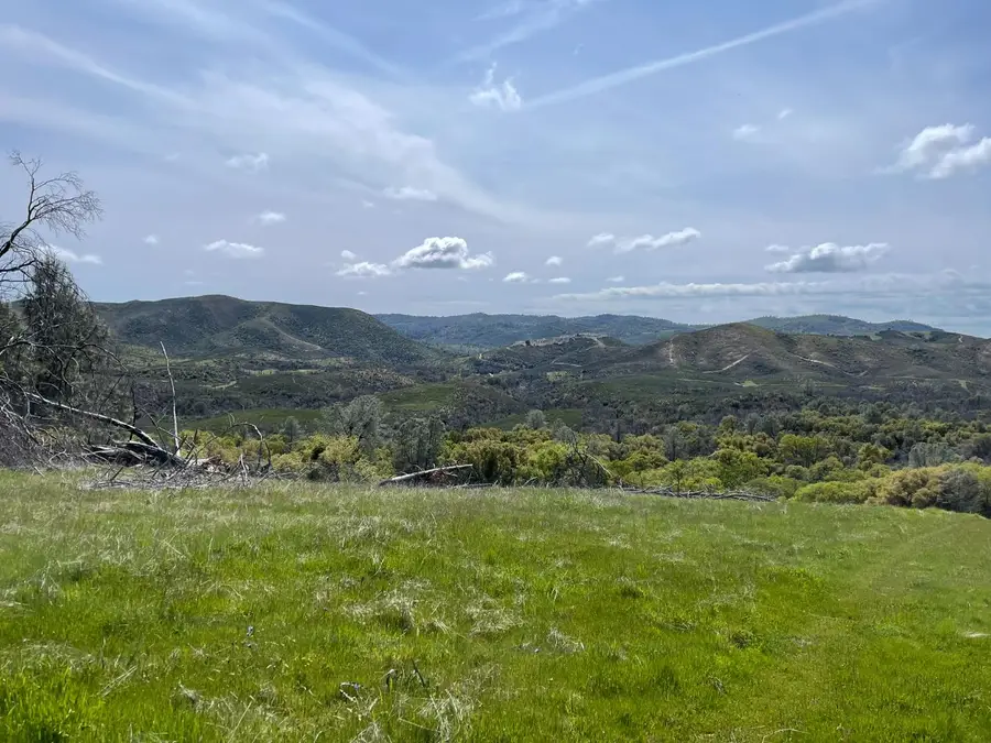 5877 State Hwy 49 North, Mariposa, CA 95338 - Image #2