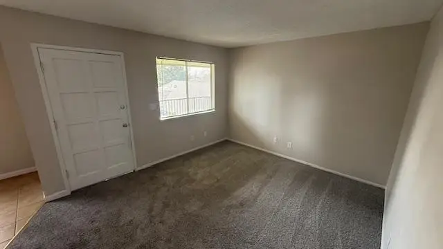 2255 N Meridian Avenue #205, Fresno, CA 93703 - Image #2