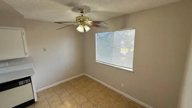 2255 N Meridian Avenue #205, Fresno, CA 93703 - Image #3