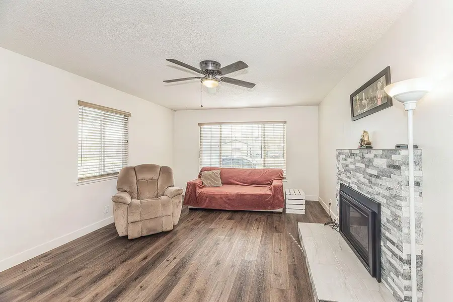 4753 E Orleas Avenue, Fresno, CA 93702 - Image #3