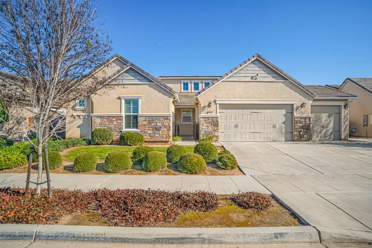 1345 N Kaweah Avenue, Clovis, CA 93619 - Image #1