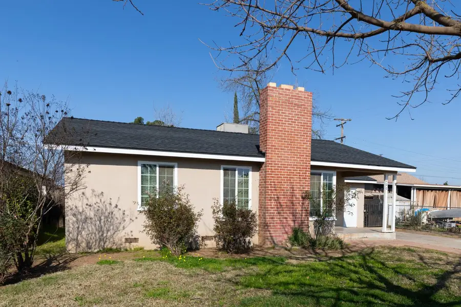 266 E Linden Avenue, Reedley, CA 93654 - Image #3