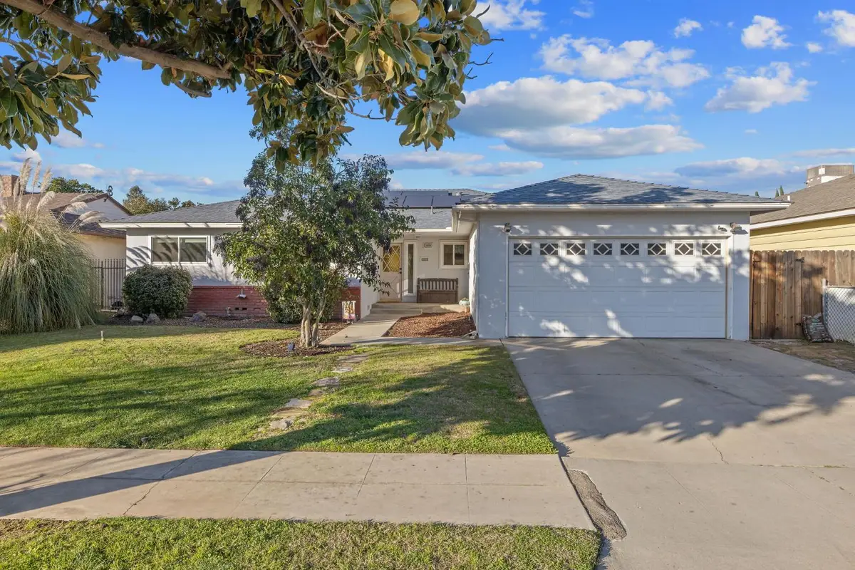 1310 E Sample Avenue, Fresno, CA 93710 - Image #1