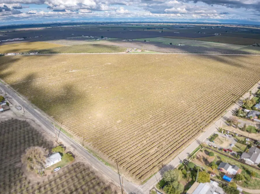 10477 S Cornelia Avenue, Fresno, CA 93706 - Image #3