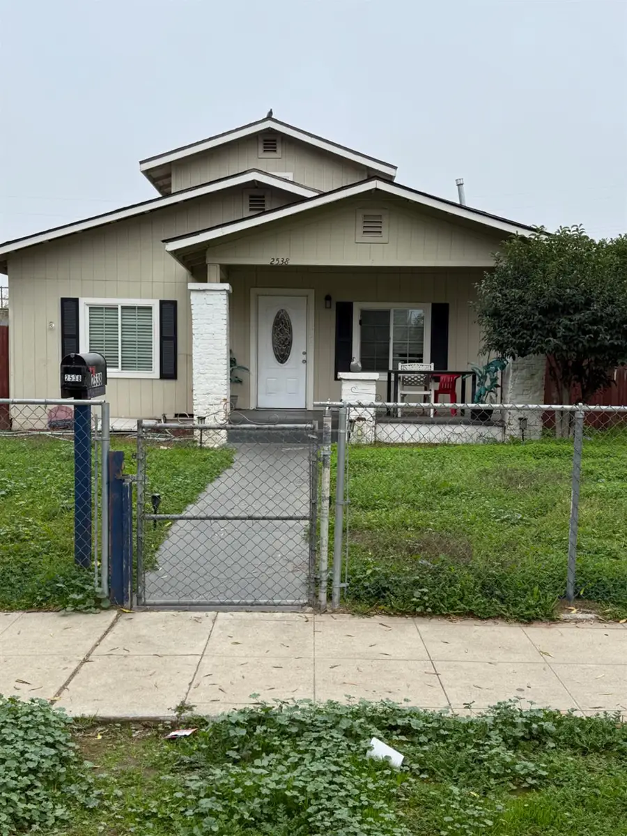 2538 E Clay Avenue, Fresno, CA 93701 - Image #3