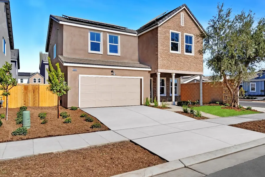 1059 Springtime Avenue, Clovis, CA 93619 - Image #2