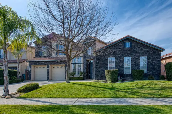 1420 N Dewitt Avenue, Clovis, CA 93619