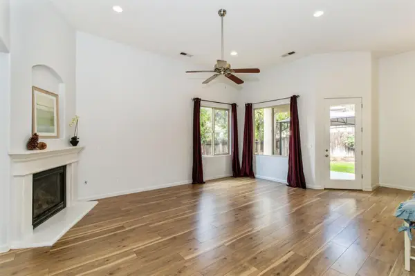 457 Everglade, Clovis, CA 93619