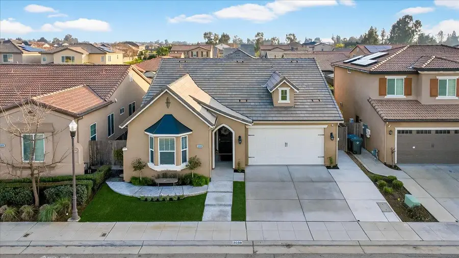 3088 Teague, Clovis, CA 93619 - Image #2