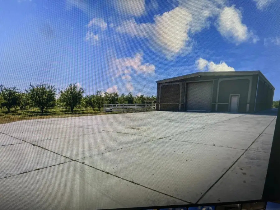 33318 Avenue 12, Madera, CA 93636 - Image #2
