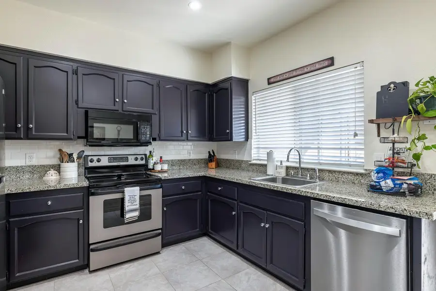 8153 N Cedar Avenue #112, Fresno, CA 93720 - Image #3