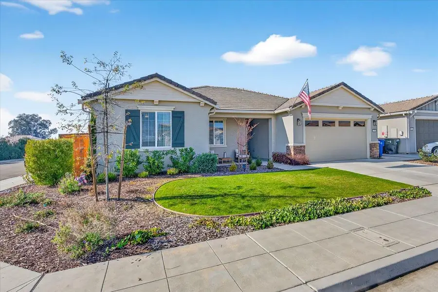 2119 N Applegate Avenue, Fresno, CA 93737 - Image #2