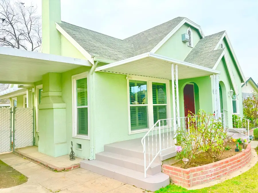 1425 N Wilson Avenue, Fresno, CA 93728 - Image #2
