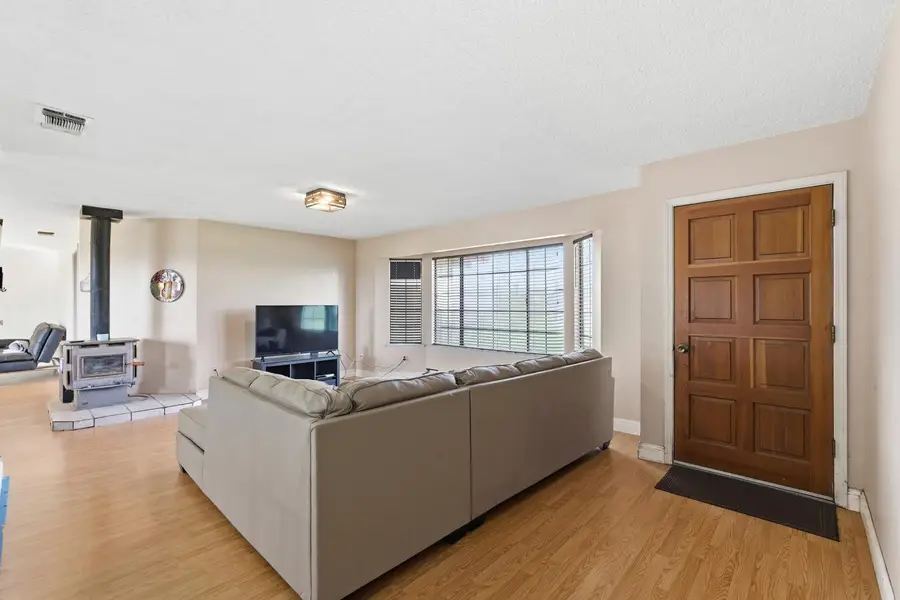 17232 Mark Road, Madera, CA 93636 - Image #3